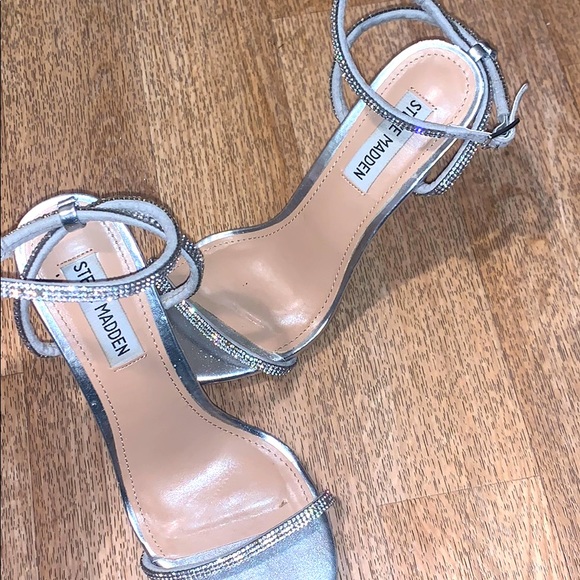 Steve Madden Shoes - Steve Madden Heels!